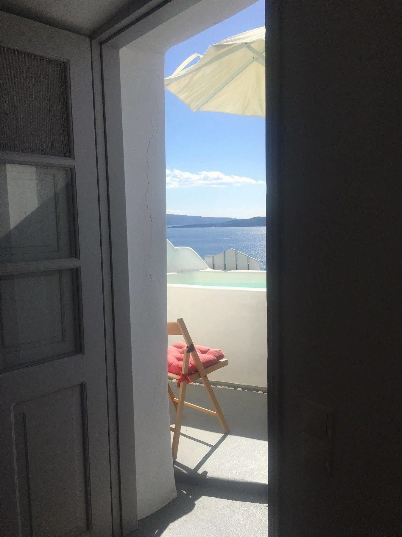 Liakada Oia Suites Exteriér fotografie