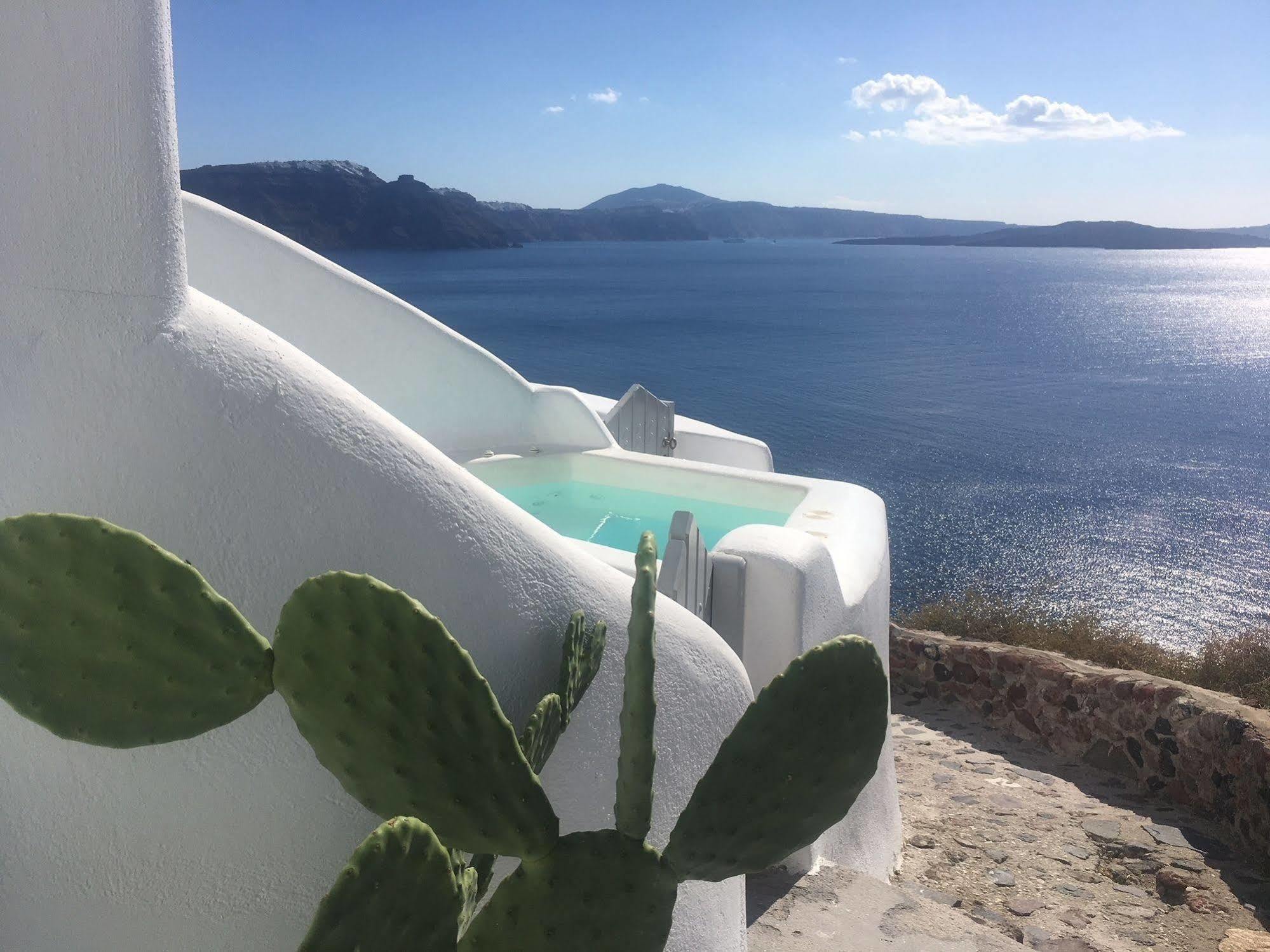 Liakada Oia Suites Exteriér fotografie