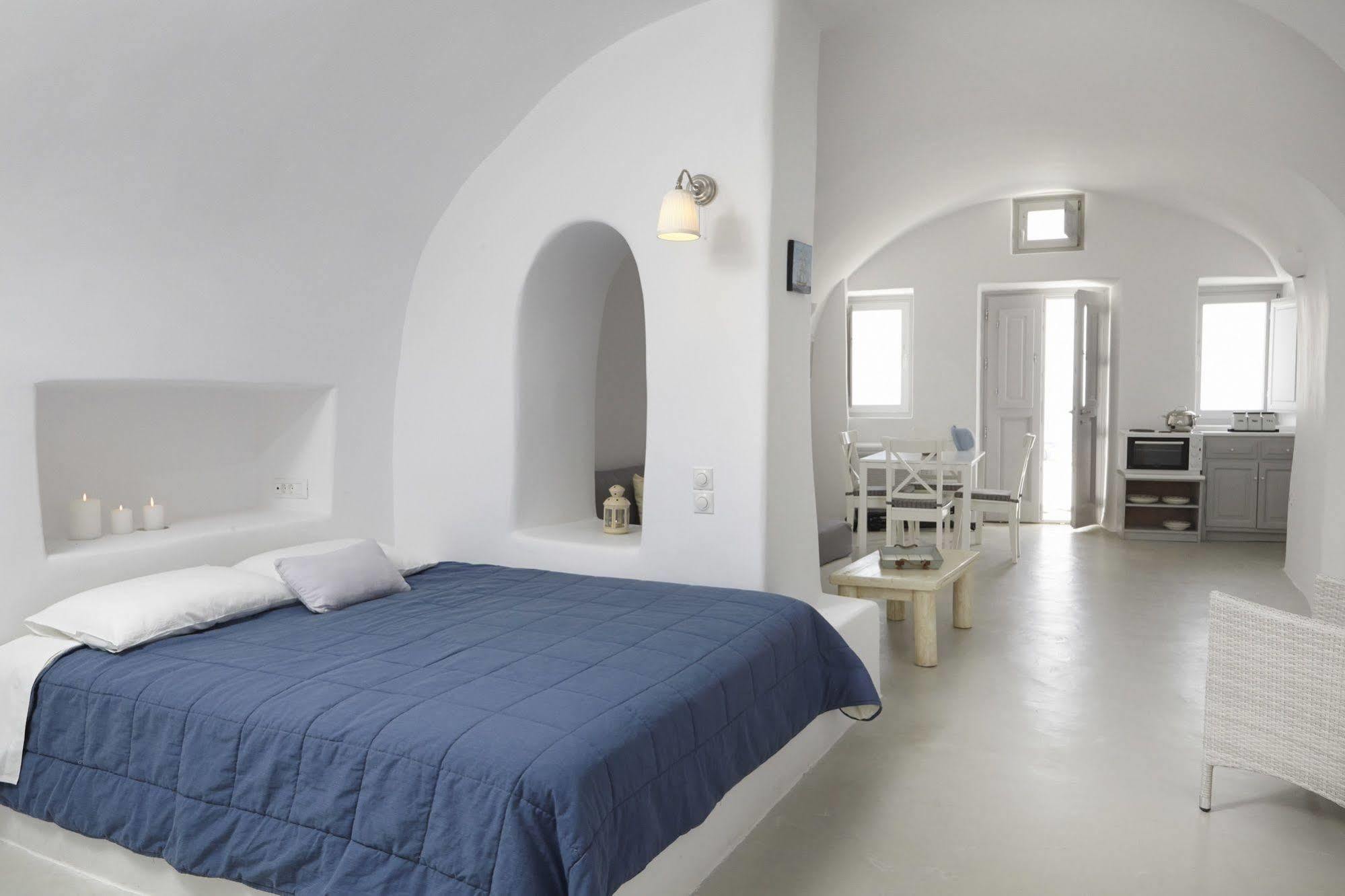 Liakada Oia Suites Exteriér fotografie